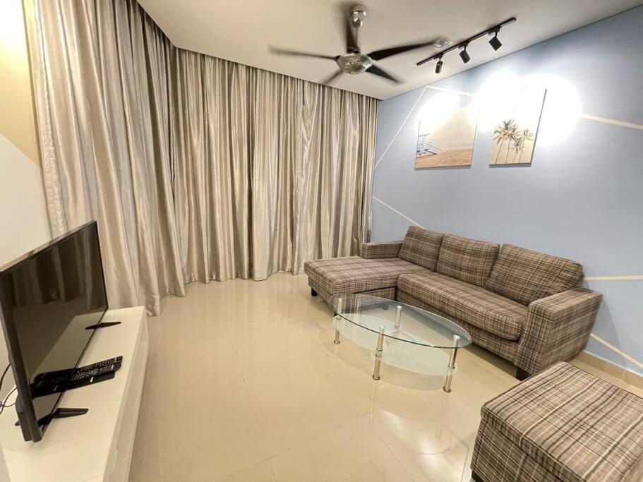 1Medini 1Bedroom Niceview By Wp Homestay Джохор Бахру Екстериор снимка